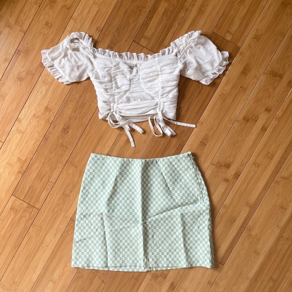Sage and Cream Checkered Mini Skirt - PLEASE COMMENT BEFORE BUYING - Picture 3 of 4